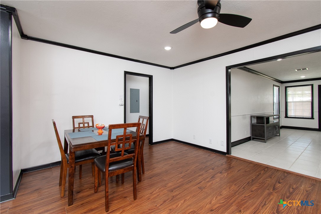 2714 Inwood Road