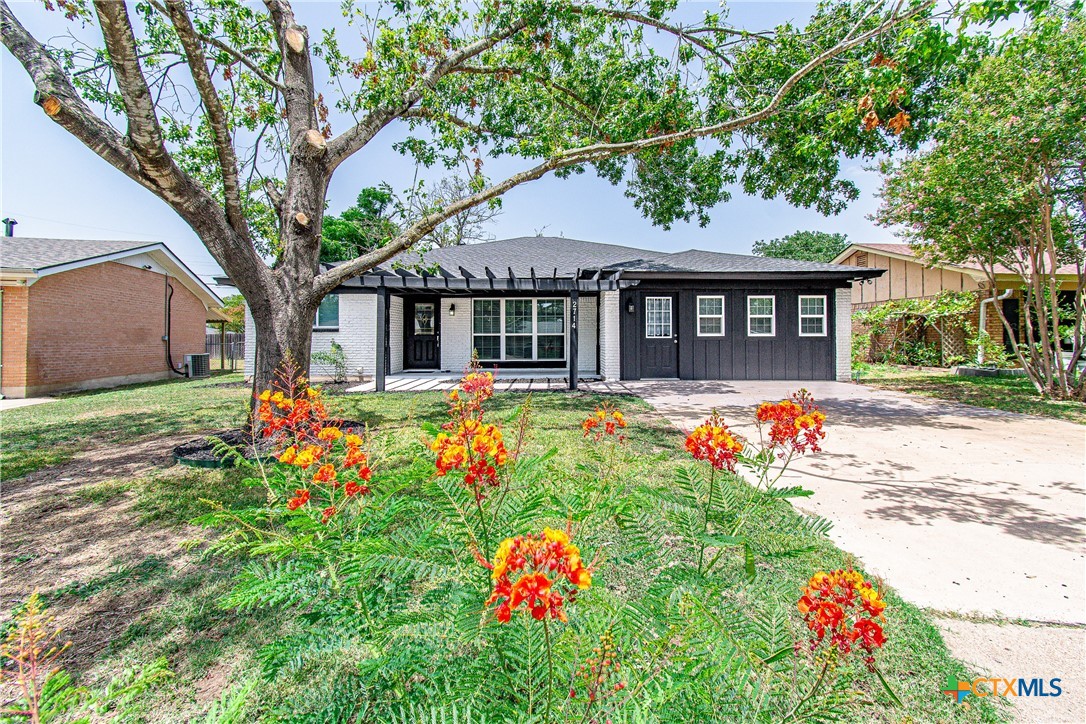 2714 Inwood Road