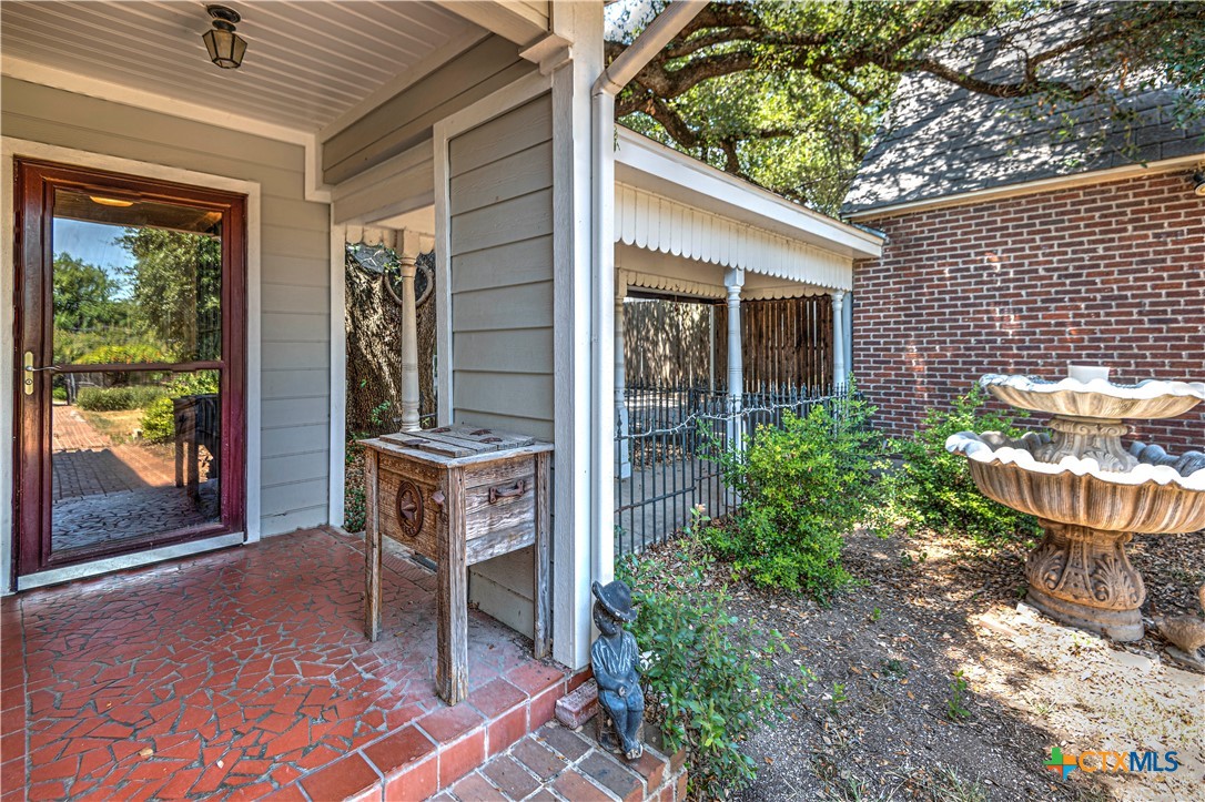 1207 N 3rd Street