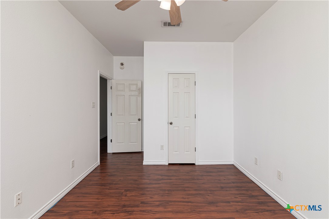 212 Choke Canyon Cove