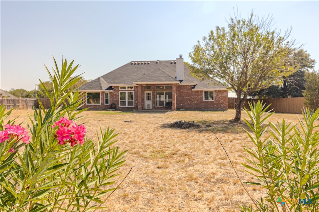 212 Choke Canyon Cove