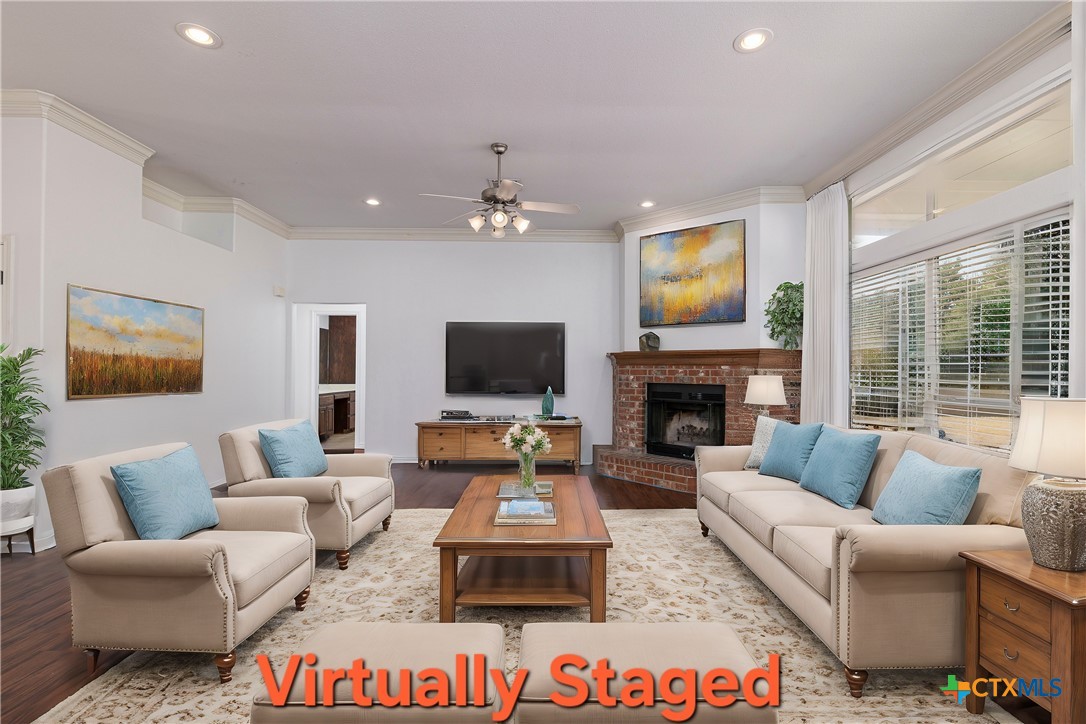 212 Choke Canyon Cove