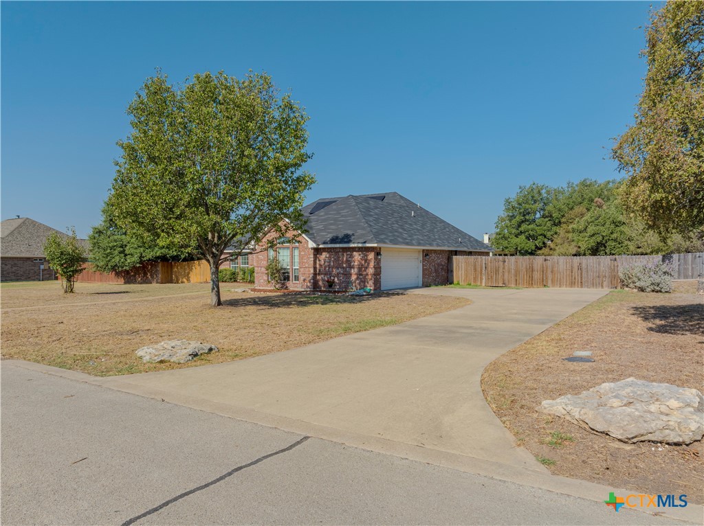 212 Choke Canyon Cove