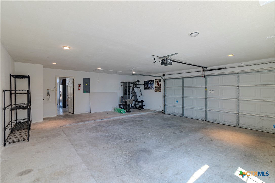 212 Choke Canyon Cove