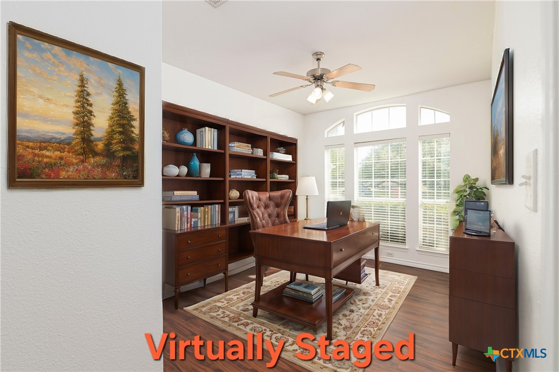 212 Choke Canyon Cove