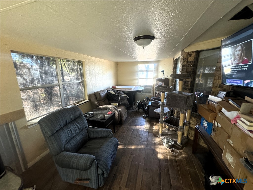 3672 Love Road