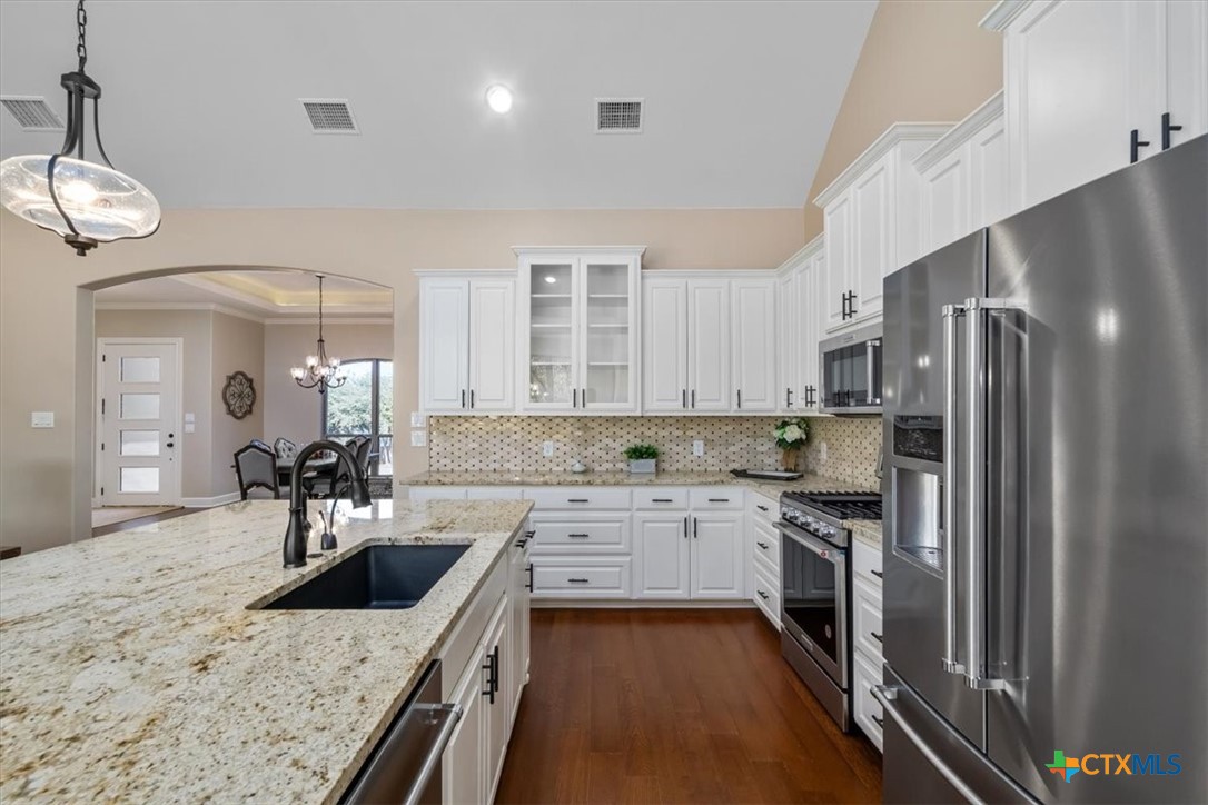 4012 Turning Leaf Drive