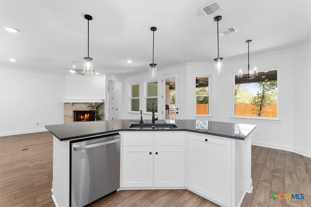 4113 Turning Leaf Drive