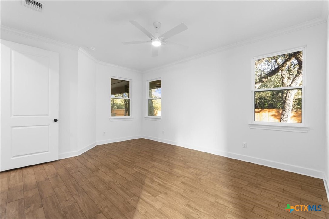 4121 TURNING LEAF Drive