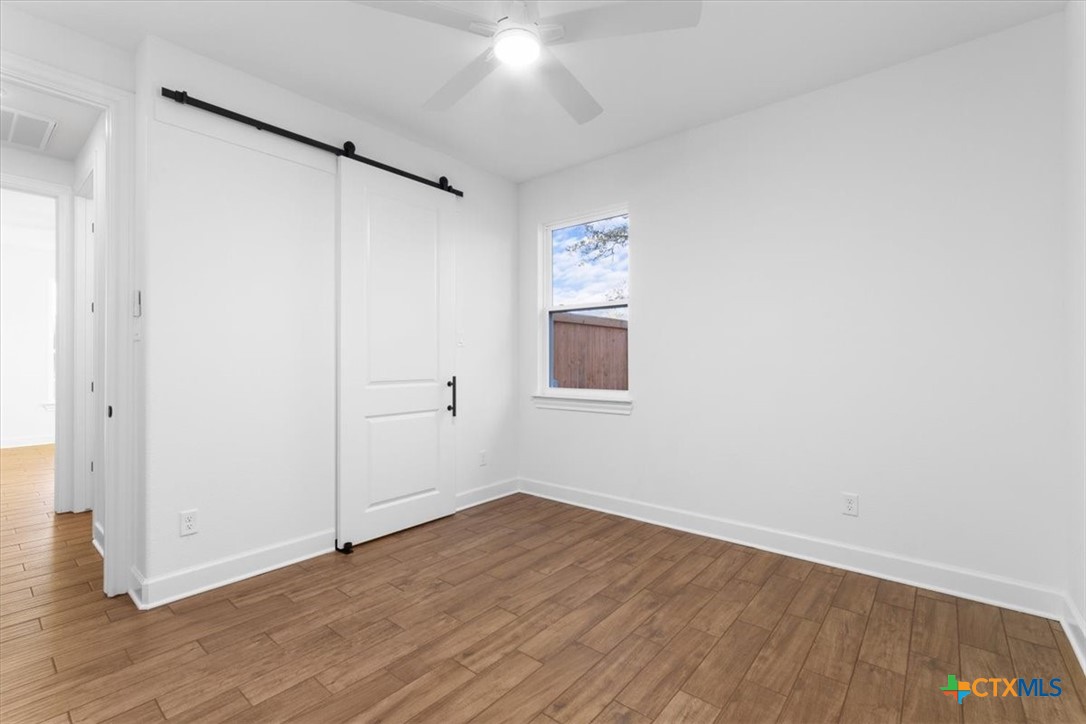 4121 TURNING LEAF Drive
