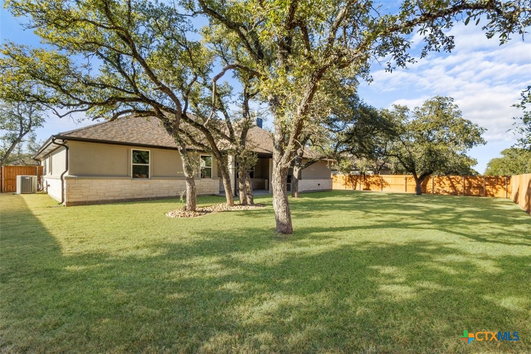 4121 TURNING LEAF Drive