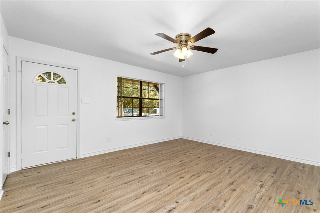 5 S Whitetail Court