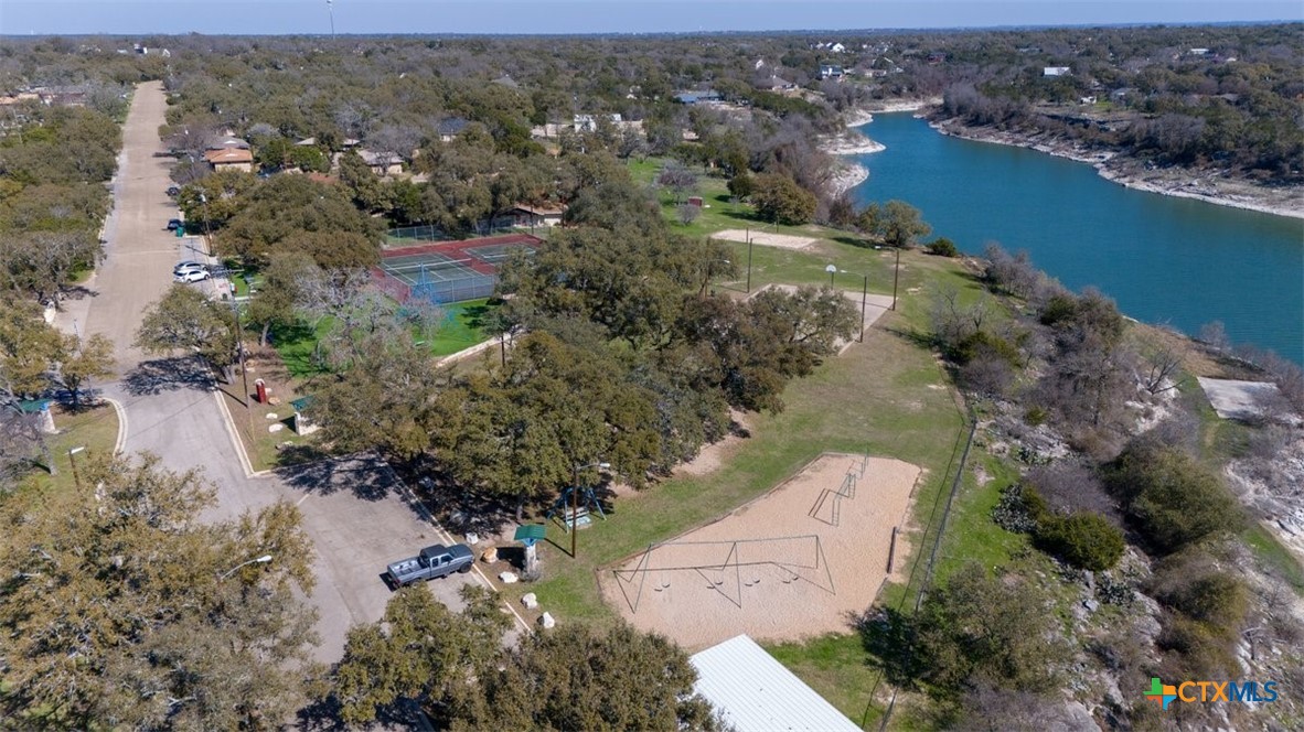 5 S Whitetail Court