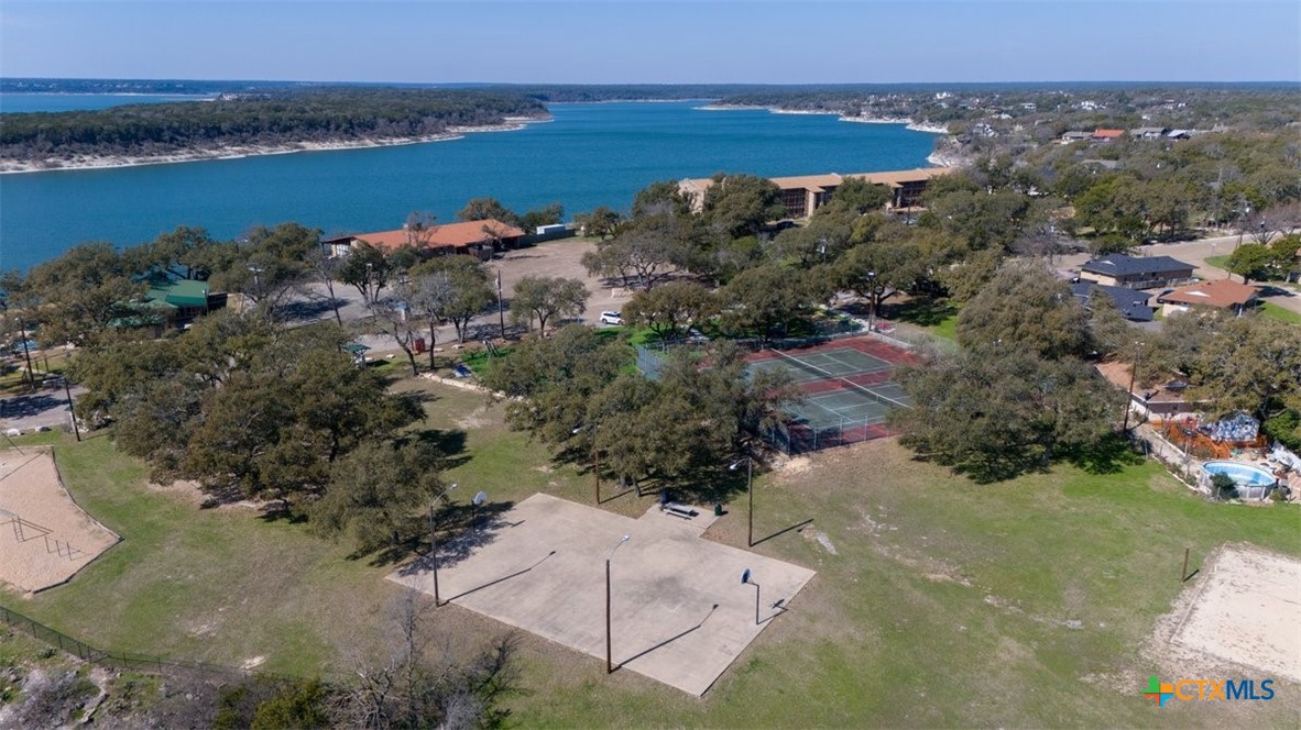 5 S Whitetail Court