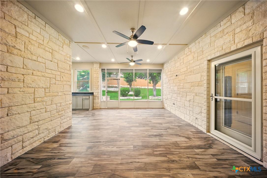 1127 Redleaf Drive