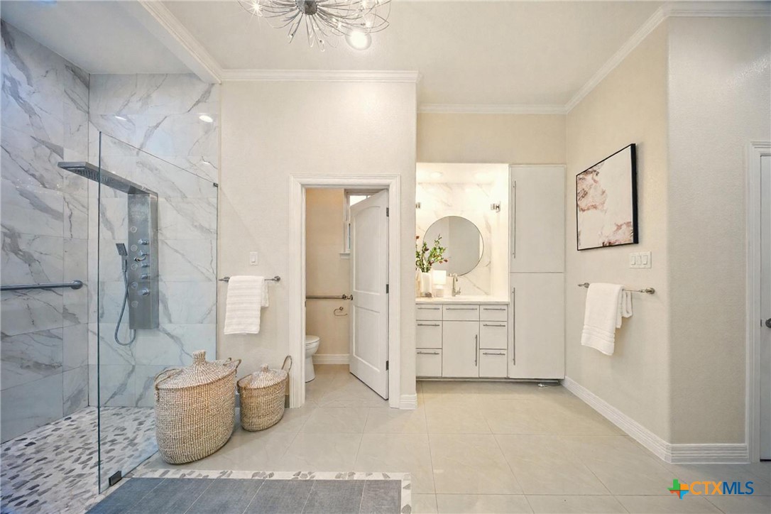1127 Redleaf Drive