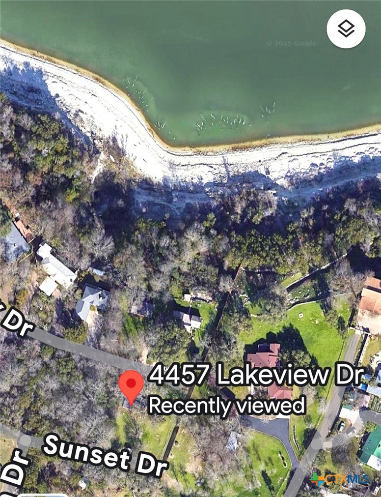 4457 Lakeview Drive