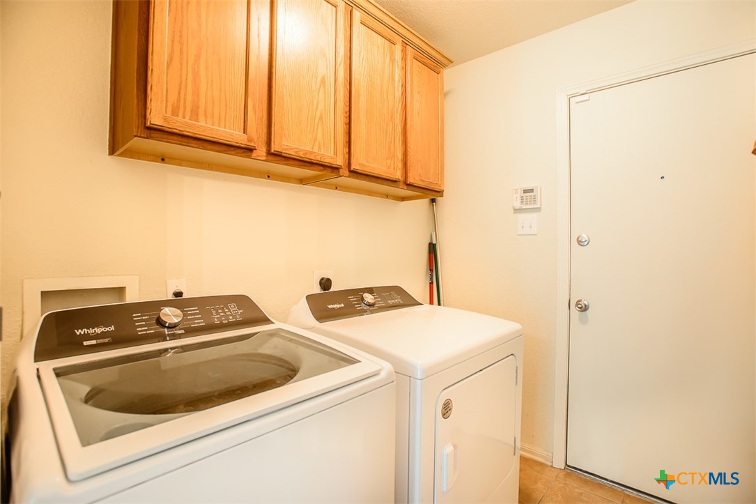3210 Fry Court