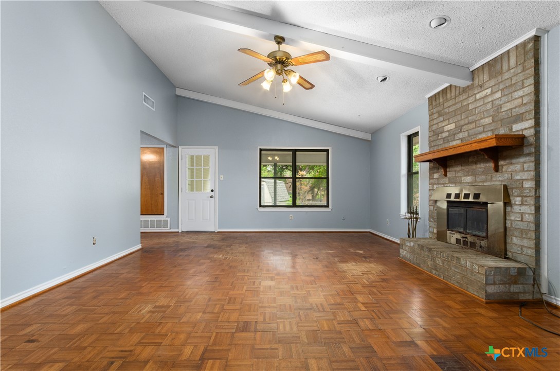 1606 Cedar Oaks Lane