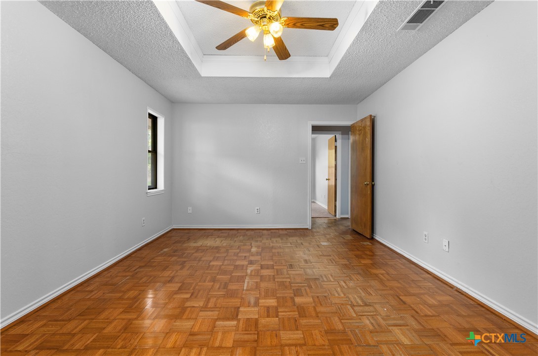 1606 Cedar Oaks Lane