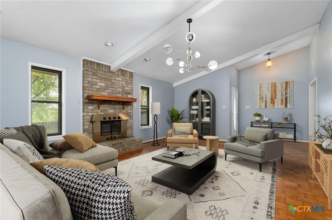 1606 Cedar Oaks Lane