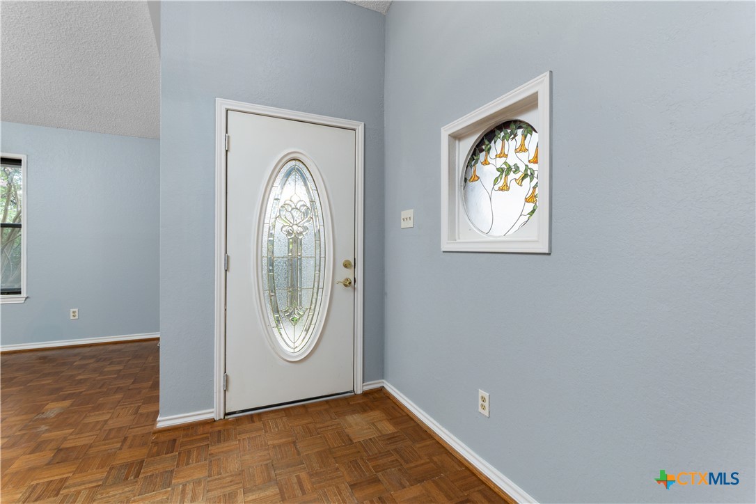 1606 Cedar Oaks Lane