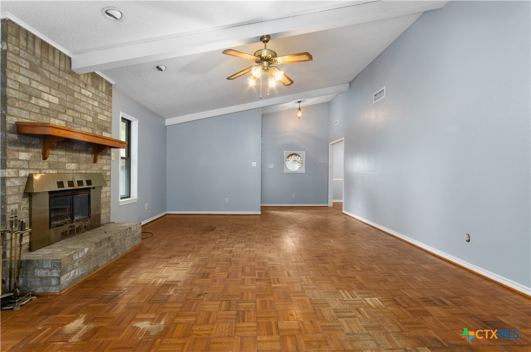 1606 Cedar Oaks Lane