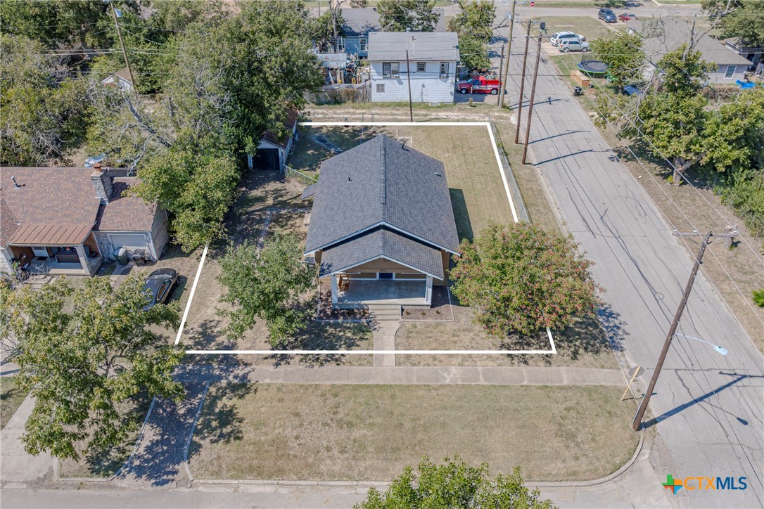 1202 S 7th Street