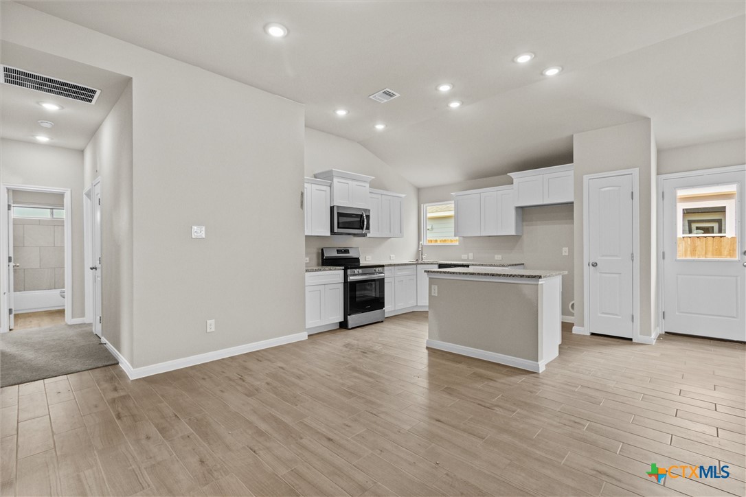 9808 Maradon Cove