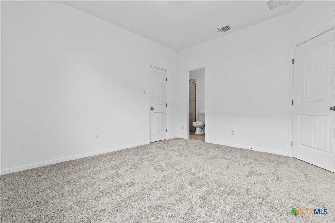 9816 Maradon Cove