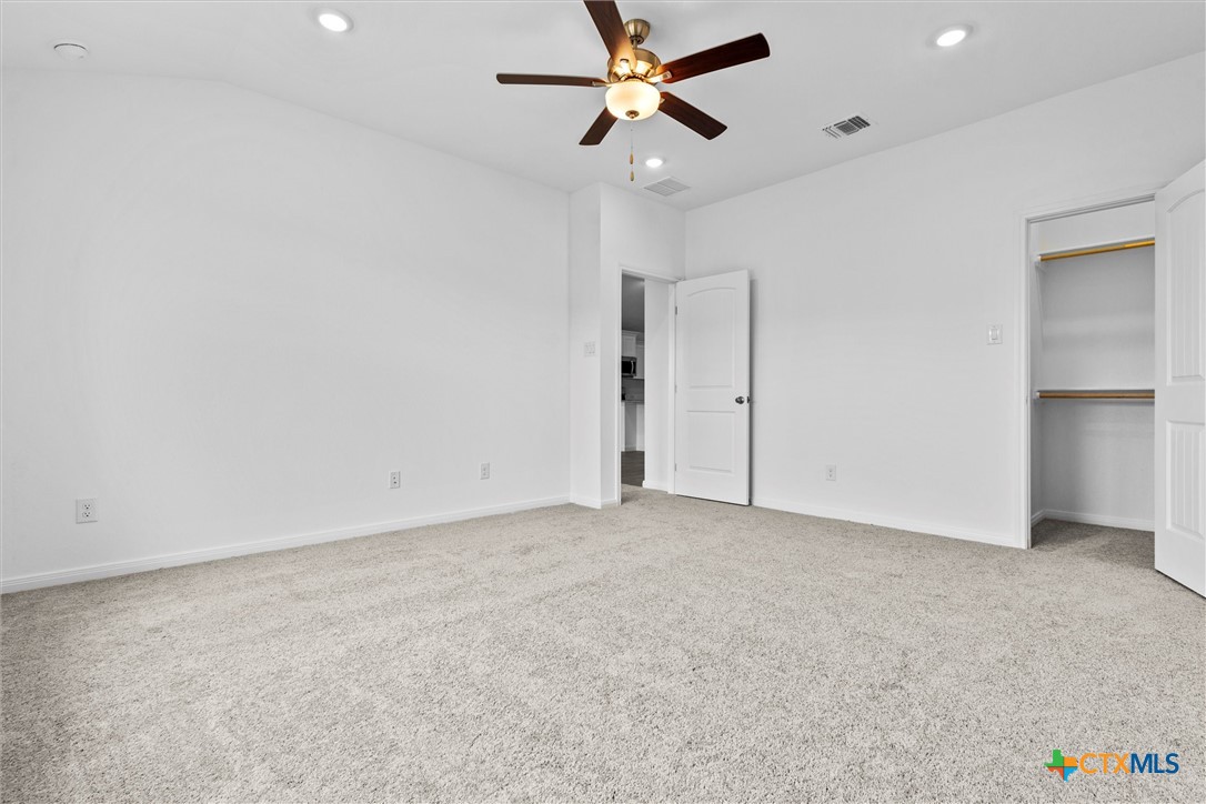 9816 Maradon Cove