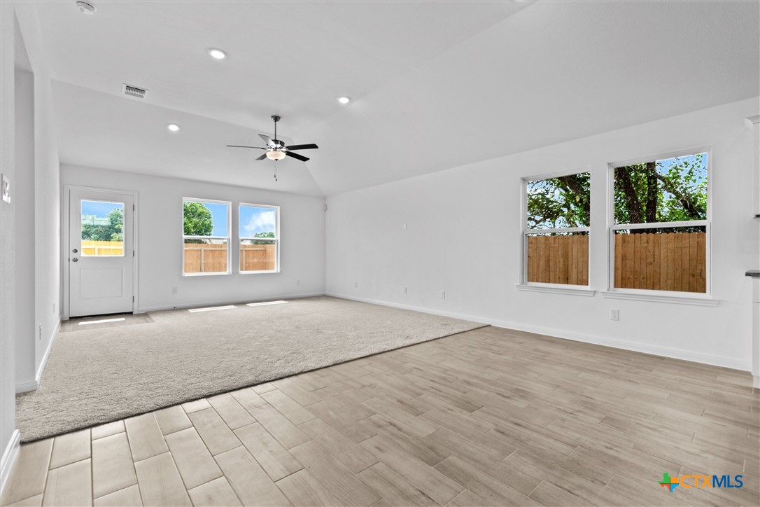 9816 Maradon Cove