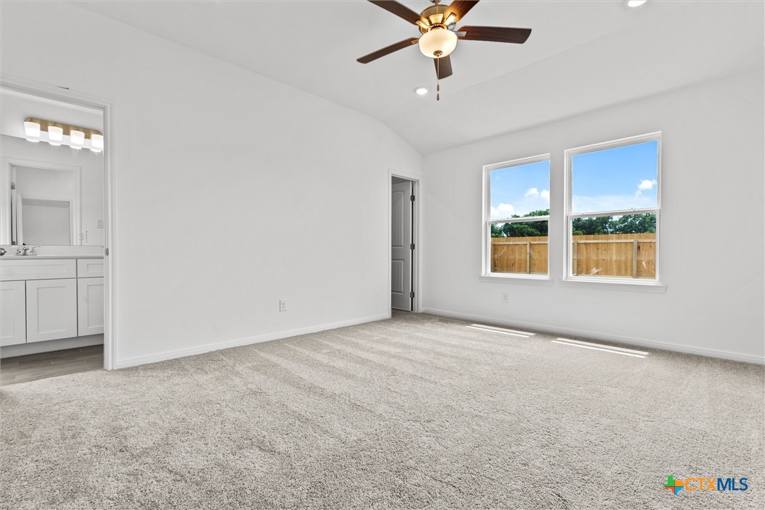 9816 Maradon Cove