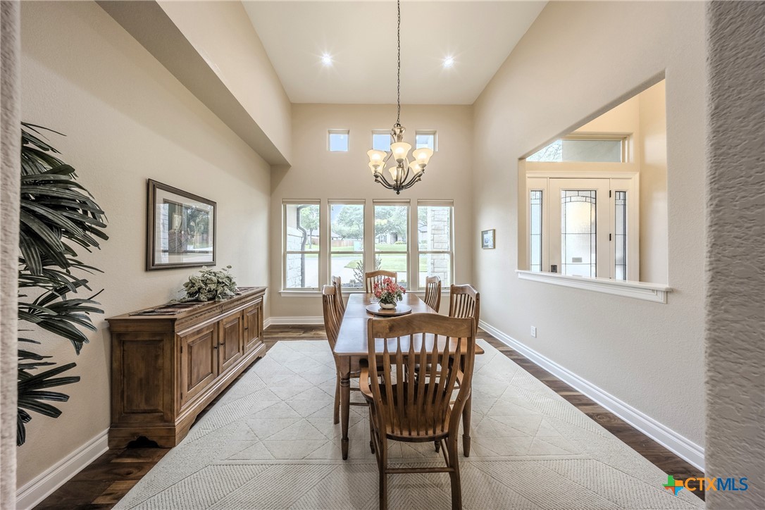 4013 Turning Leaf Drive