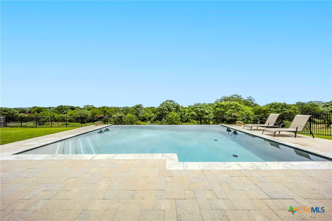 4013 Turning Leaf Drive