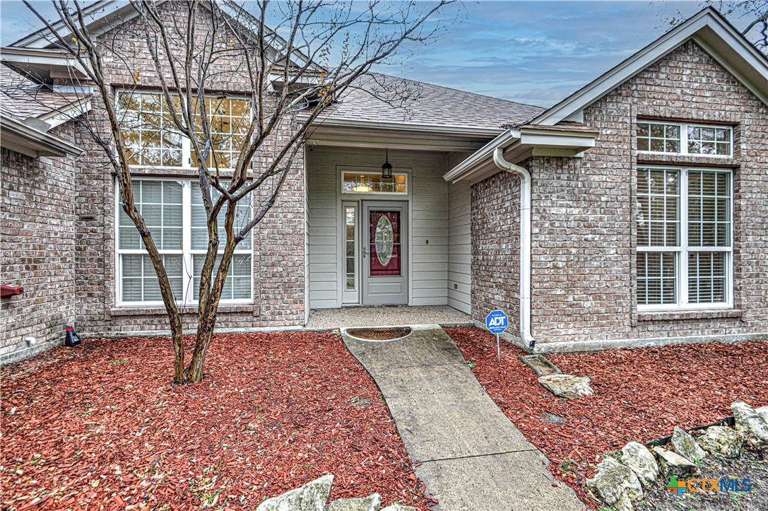 4 Sobrante Road