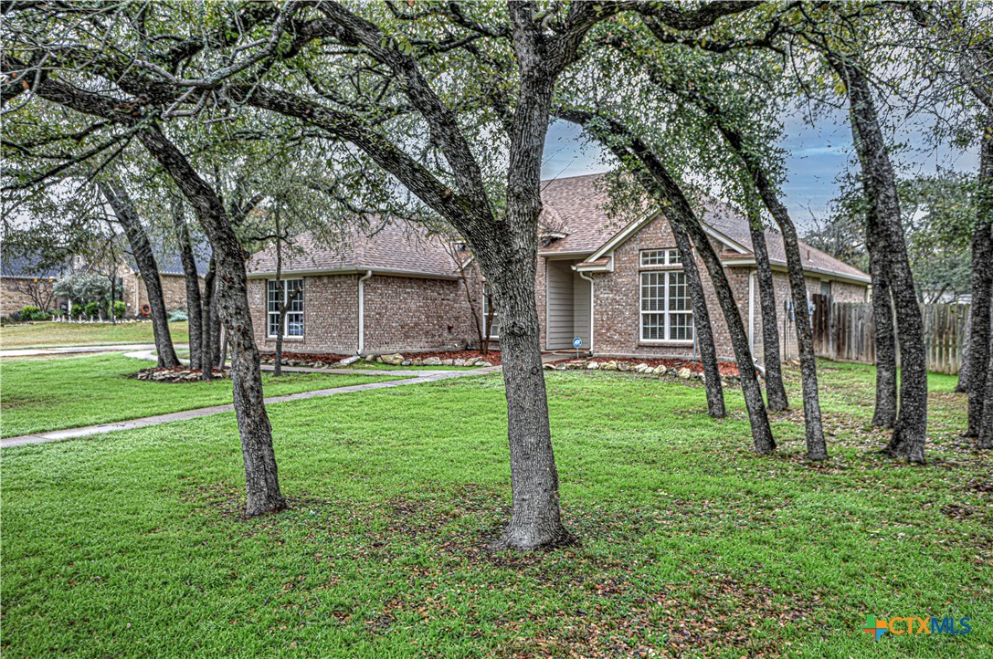 4 Sobrante Road