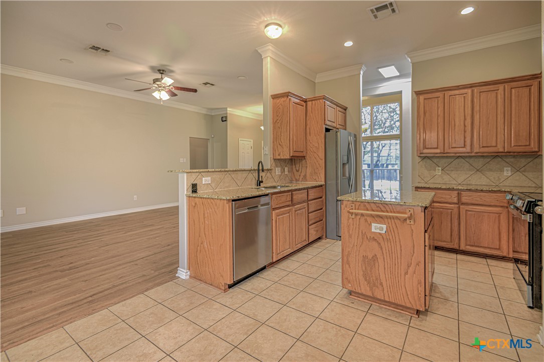 4 Sobrante Road