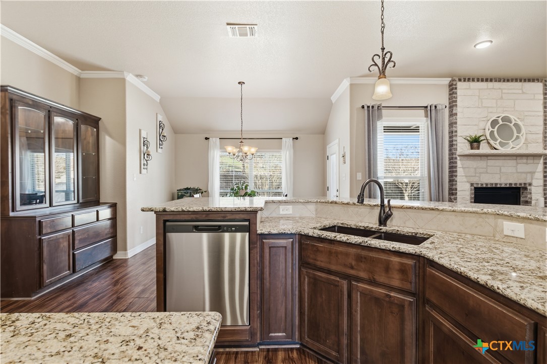 1504 Harvest Drive