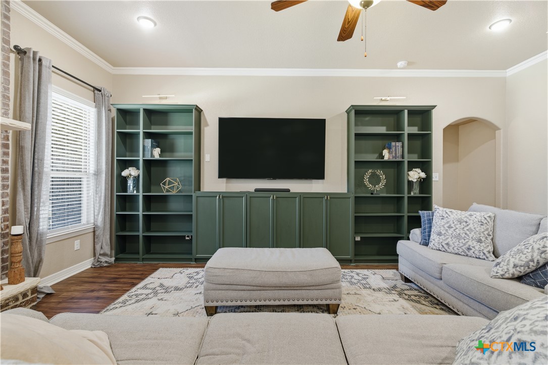1504 Harvest Drive