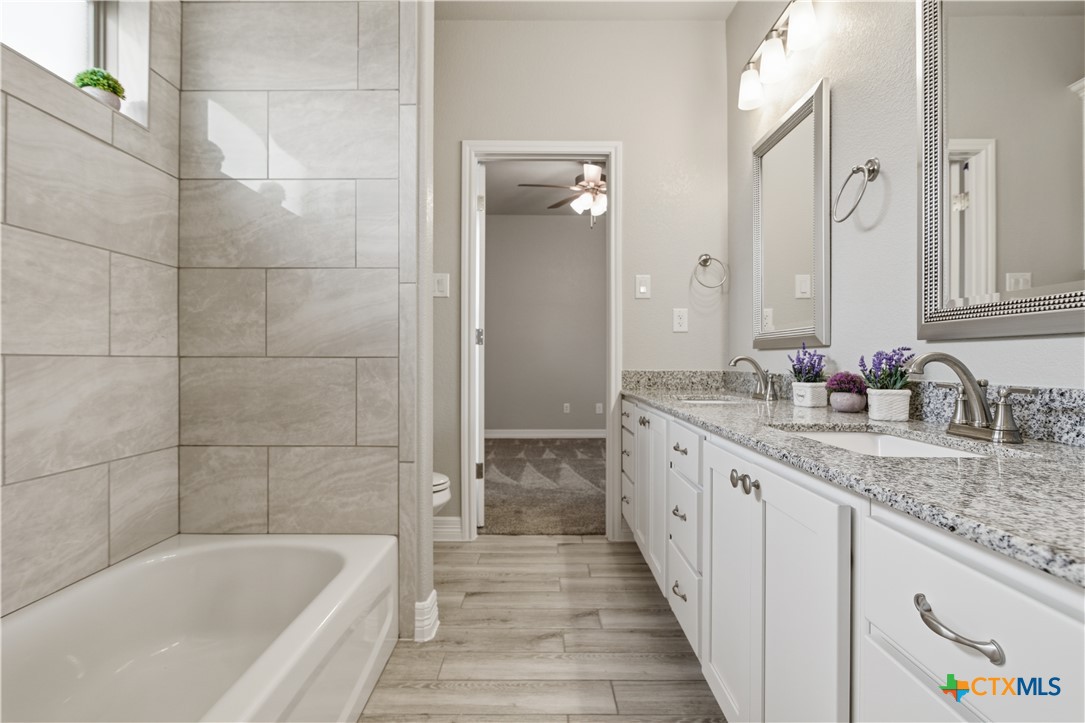 4090 Turning Leaf Drive