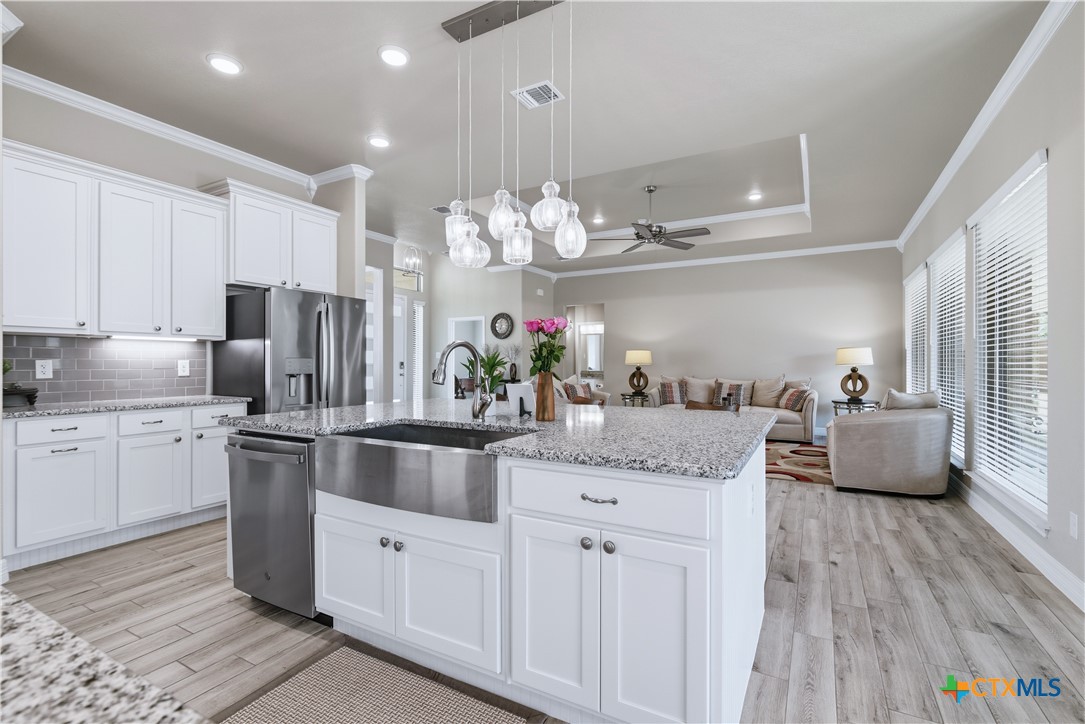 4090 Turning Leaf Drive