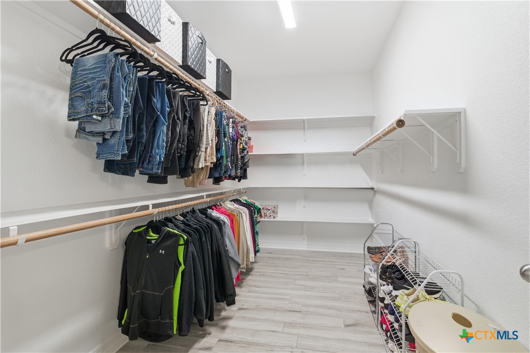 4090 Turning Leaf Drive