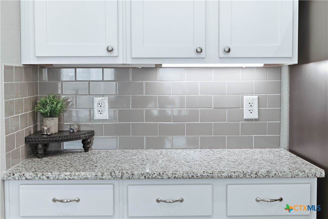 4090 Turning Leaf Drive