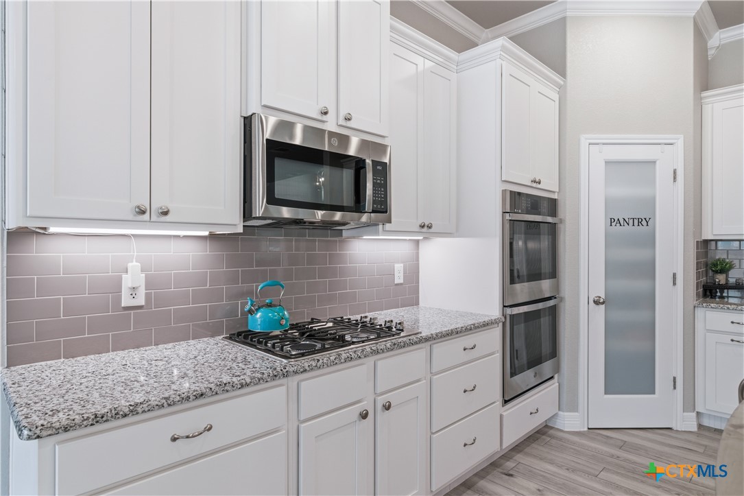 4090 Turning Leaf Drive