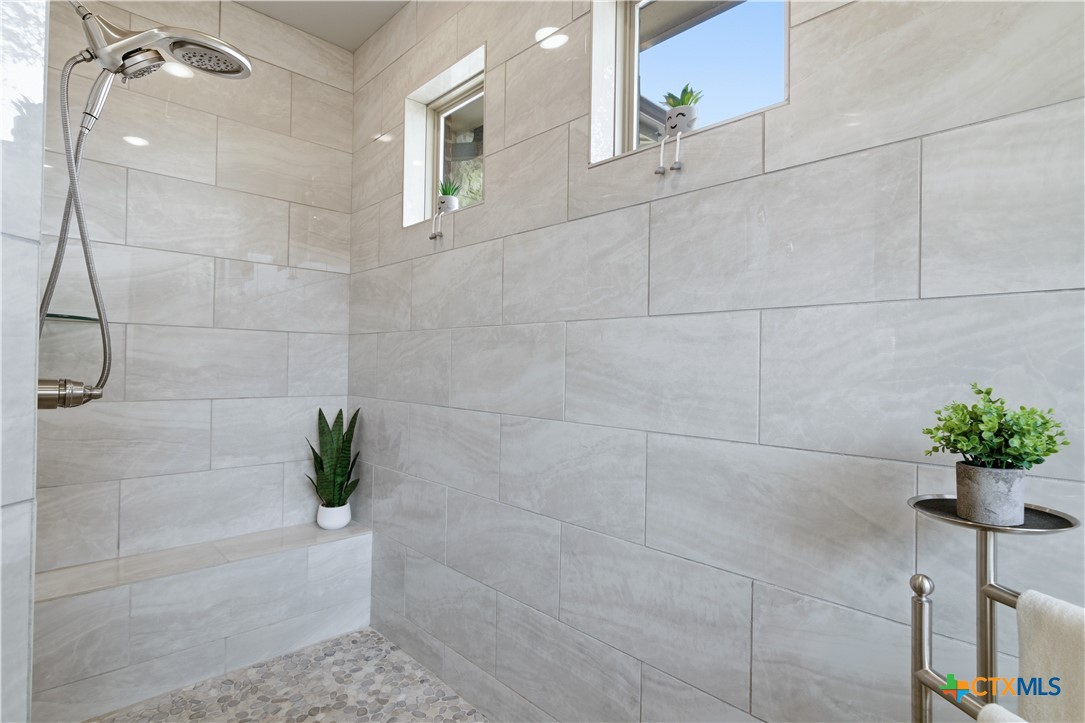 4090 Turning Leaf Drive