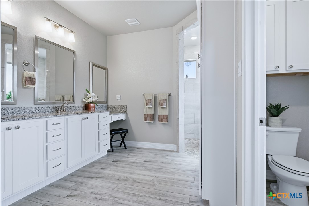 4090 Turning Leaf Drive