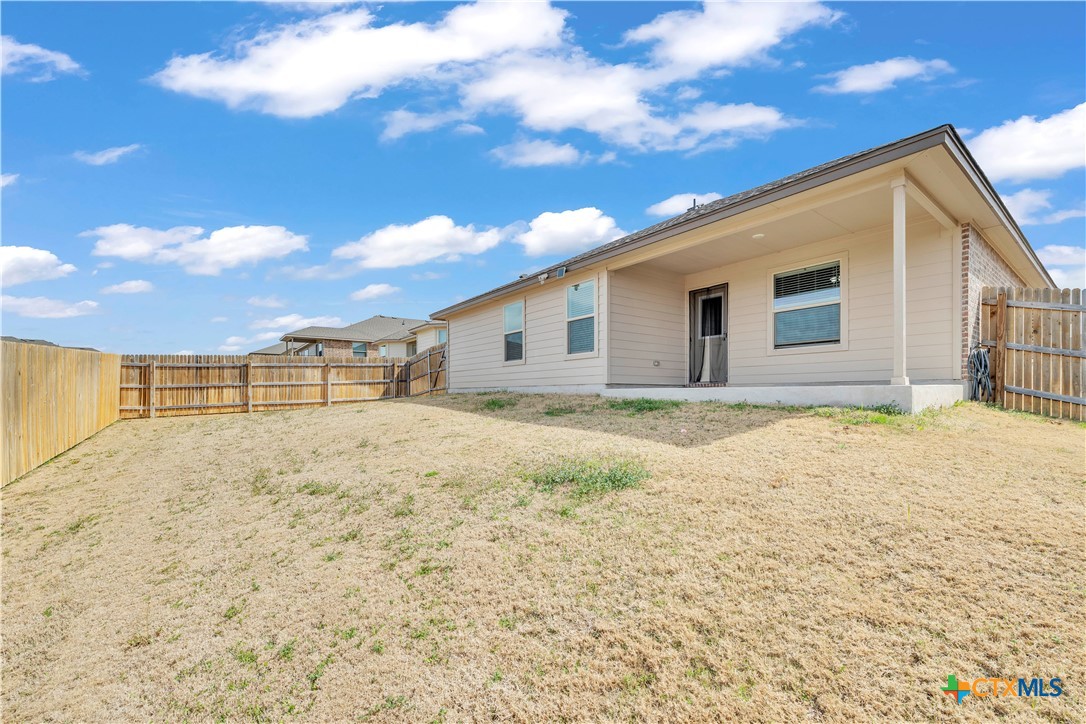 2420 Elba DR