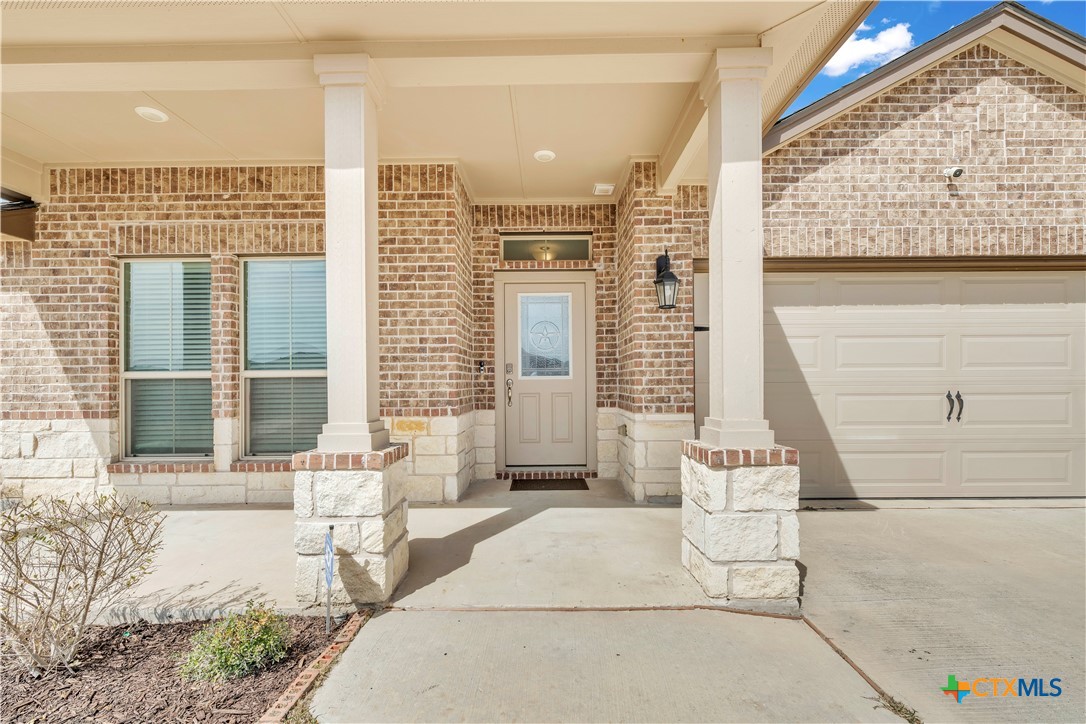 2420 Elba DR