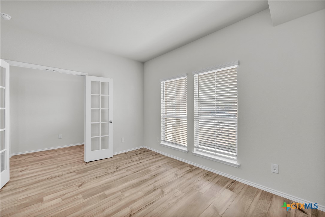 2420 Elba DR